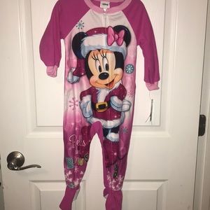 NWT Minnie Mouse footed pjs girls size 2t